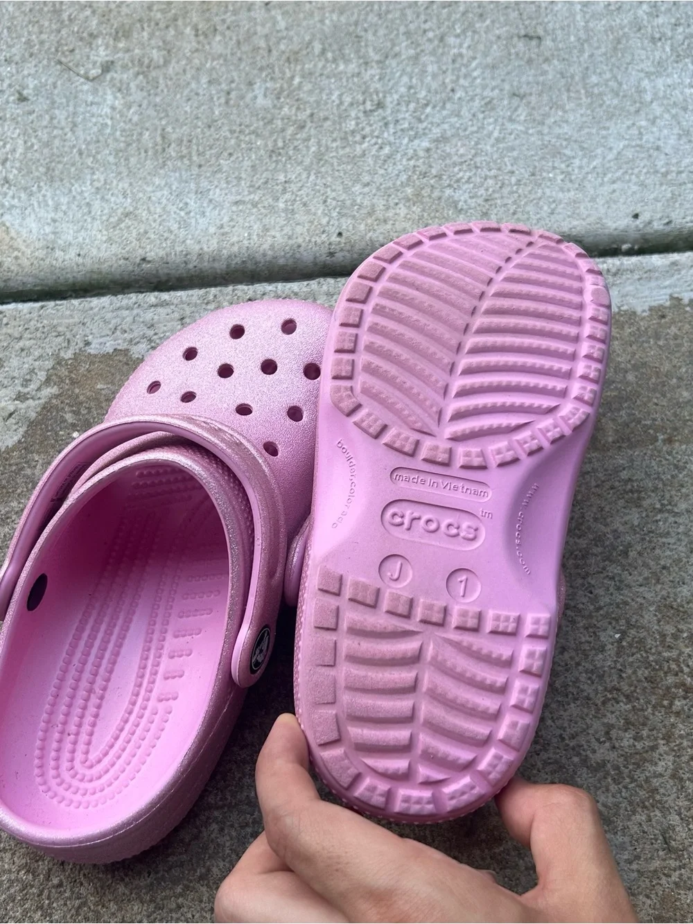 Like New Girls Pink Crocs